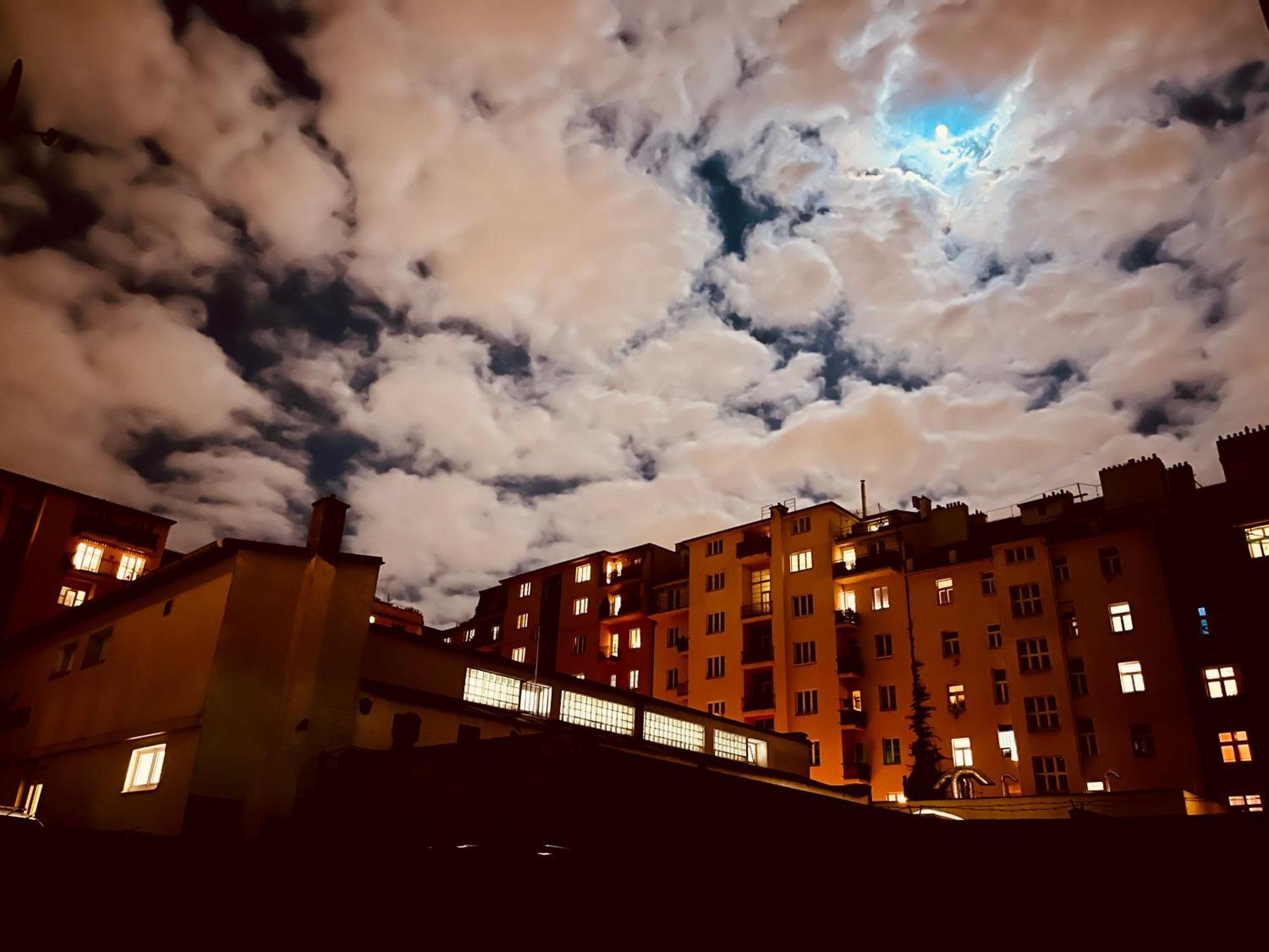 Moderni Apartman Na Hluboke V Praze - Idealni Pro 4 Praha Exteriér fotografie