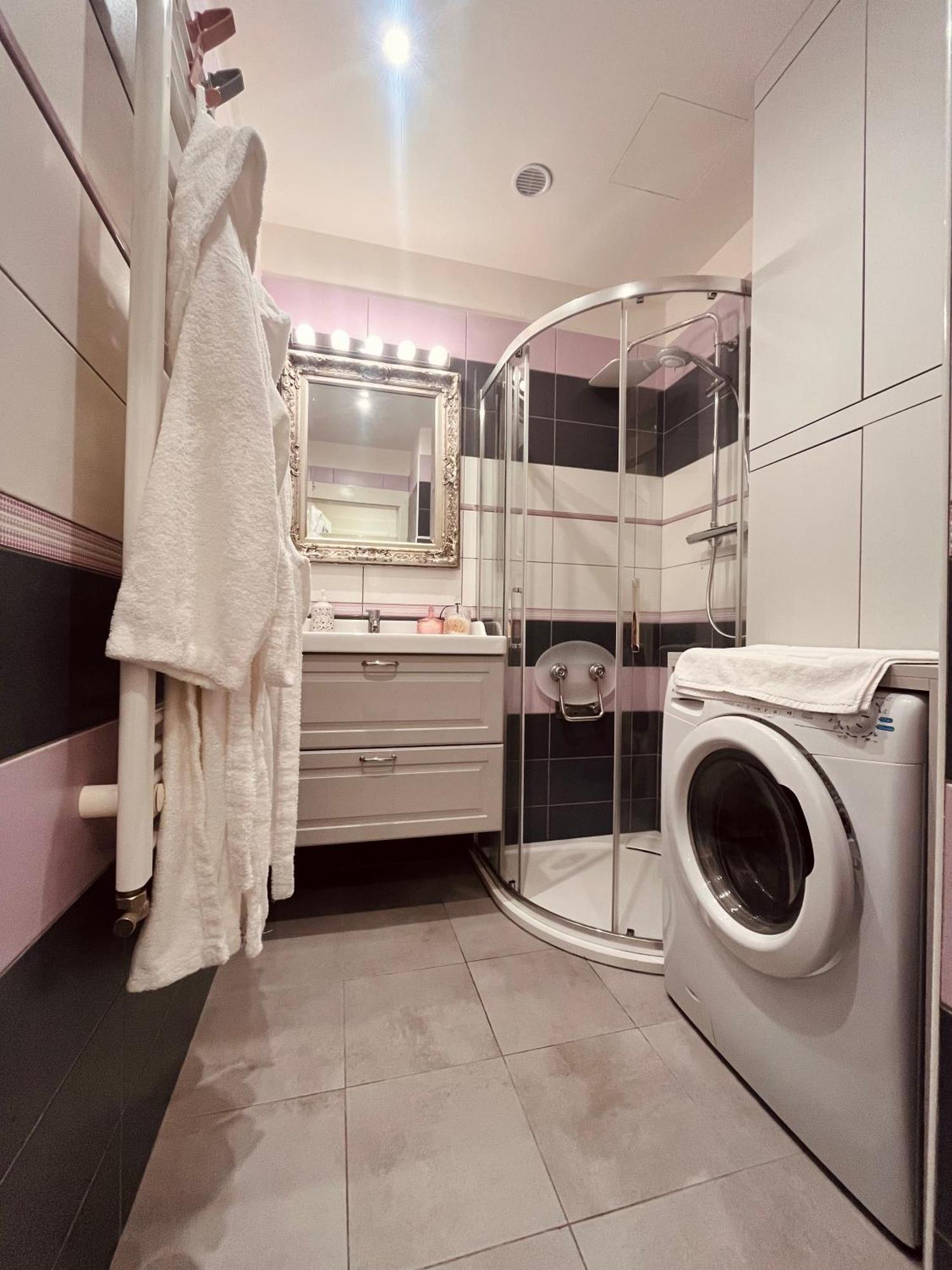 Moderni Apartman Na Hluboke V Praze - Idealni Pro 4 Praha Exteriér fotografie