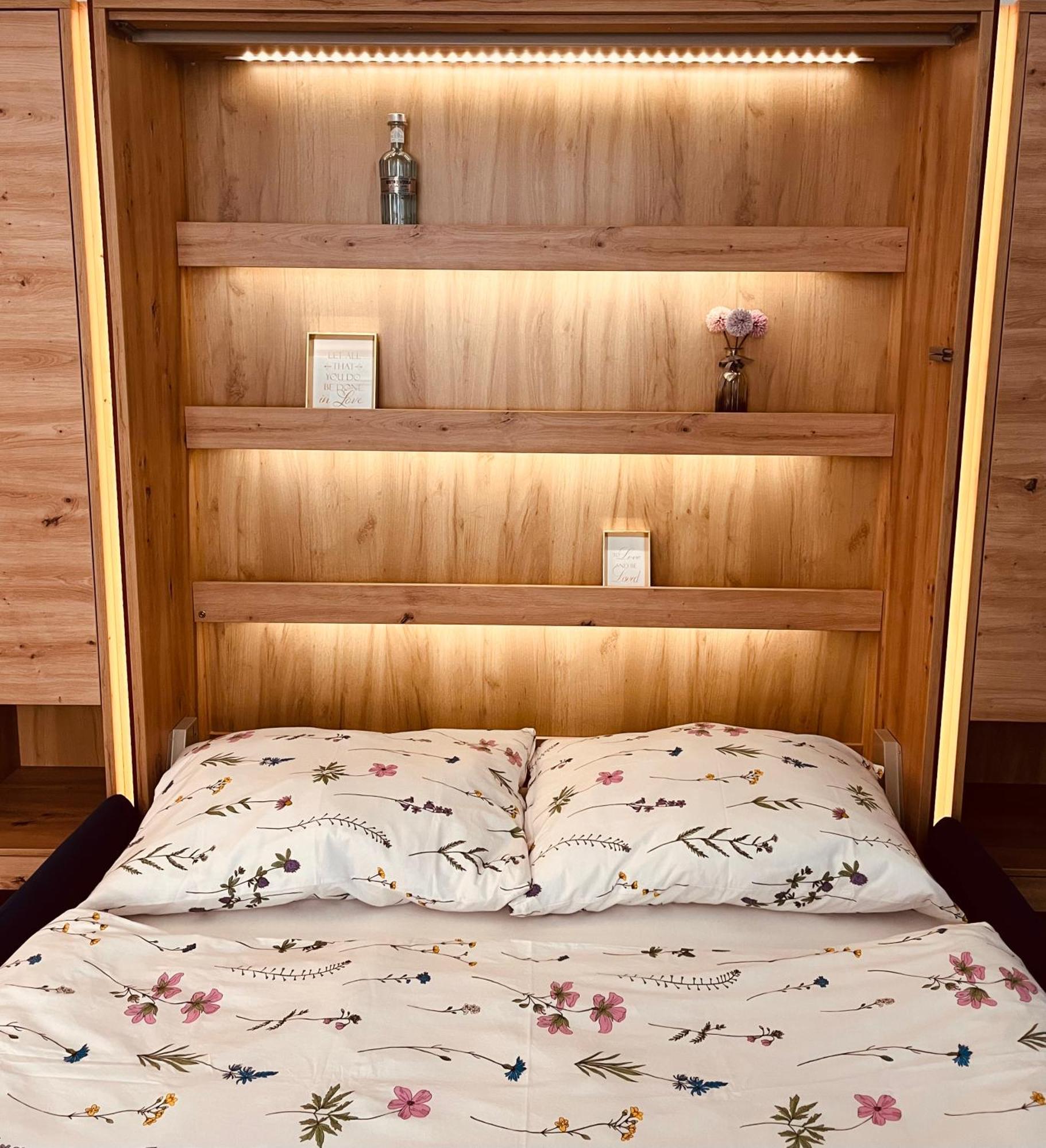 Moderni Apartman Na Hluboke V Praze - Idealni Pro 4 Praha Exteriér fotografie